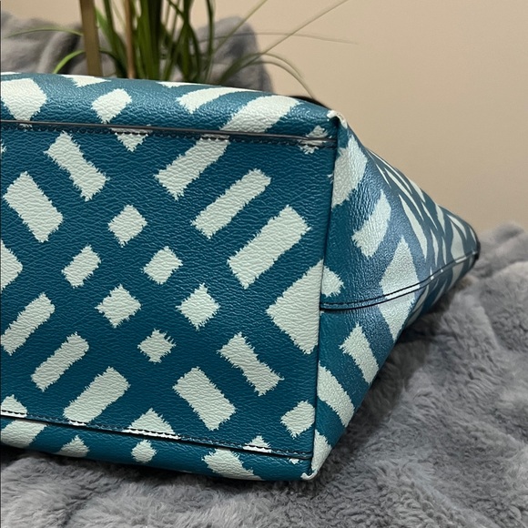 Coach Wild Plaid Teal City Zip Bag EUC retail $295 - Picture 5 of 9